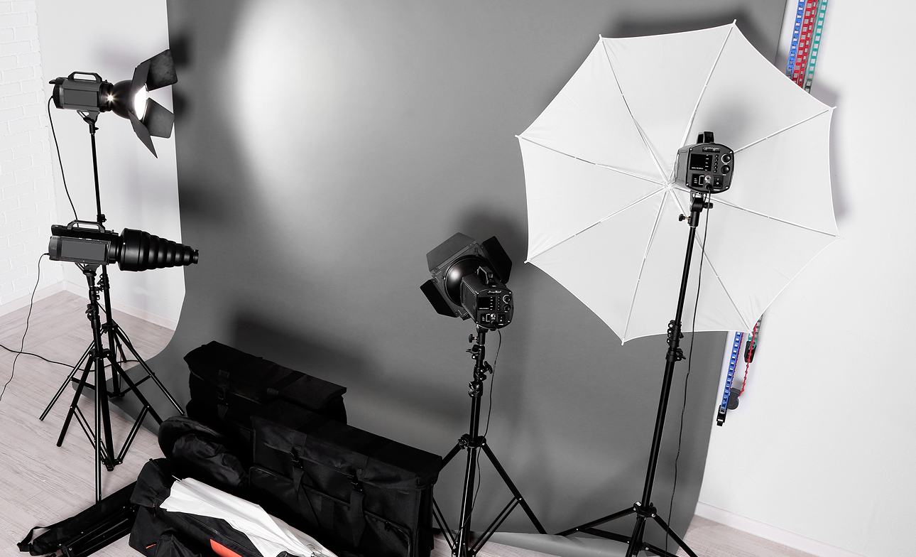 Lifestyle product photography versus white background photography comparison for Amazon and Shopify sellers