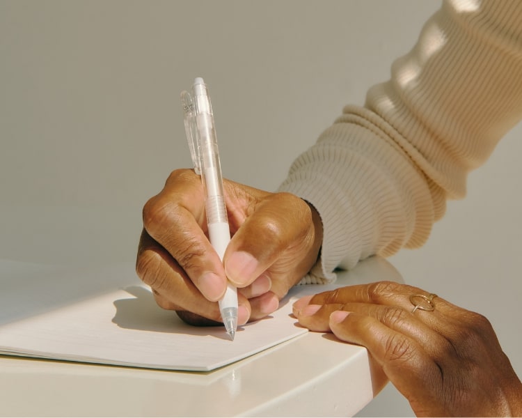 Goal Setting article cover from SheMed UK health library.