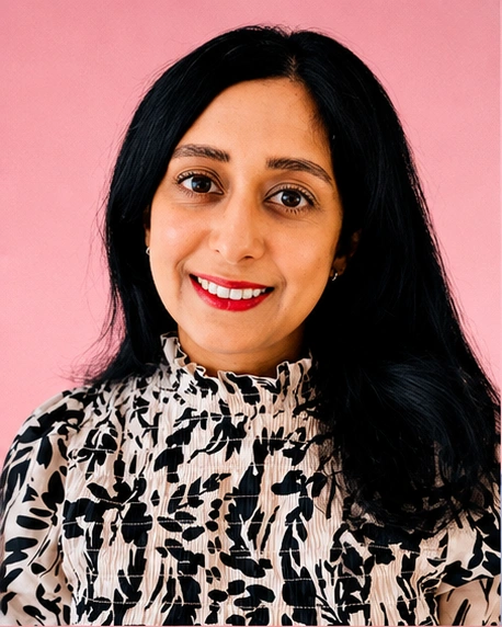 Portrait of Bindya Tailor-Nayyar, GPhC-registered Senior Clinical Pharmacist at SheMed.