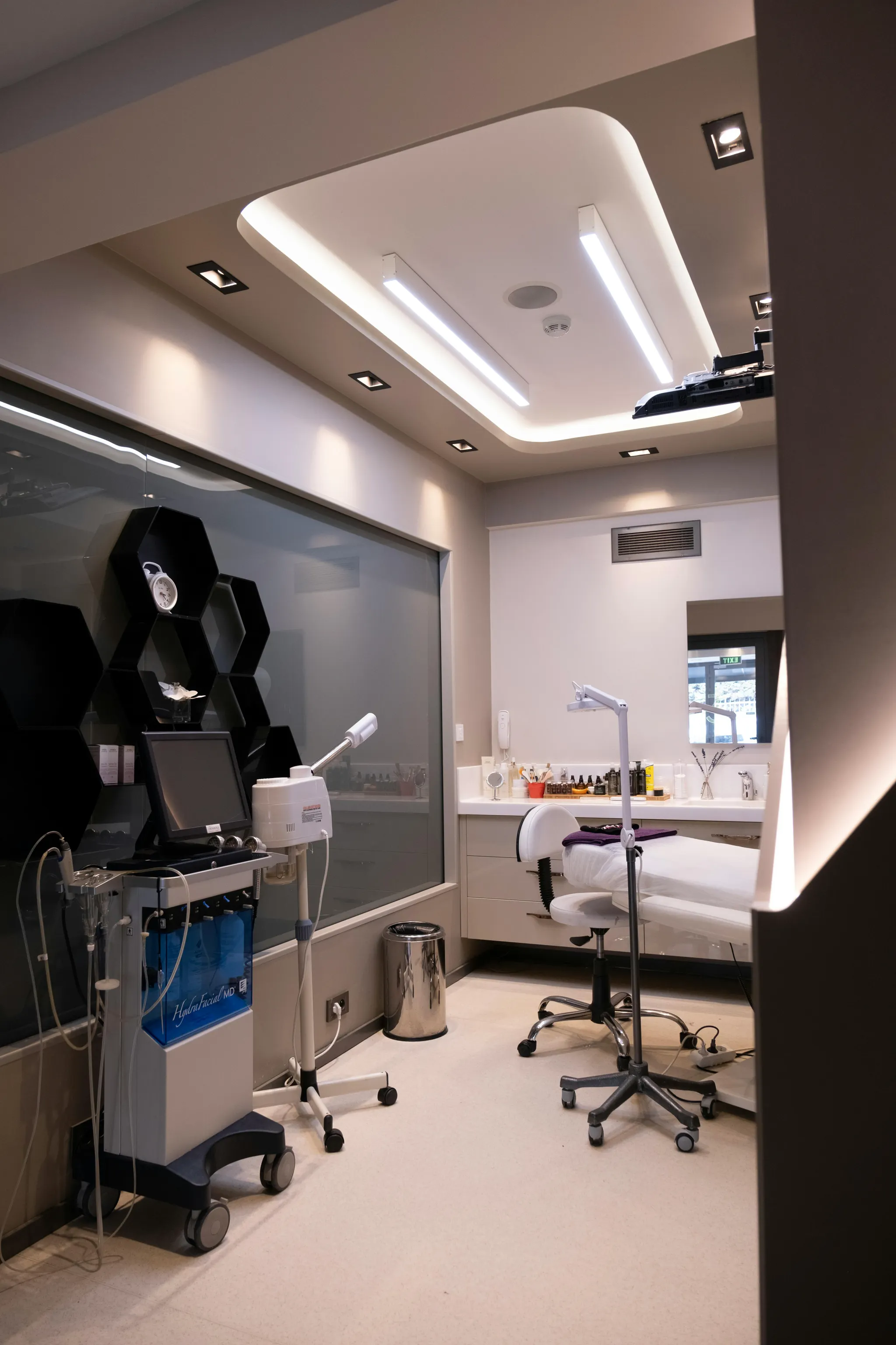 Eco-Friendly Medical Cleaning Solutions