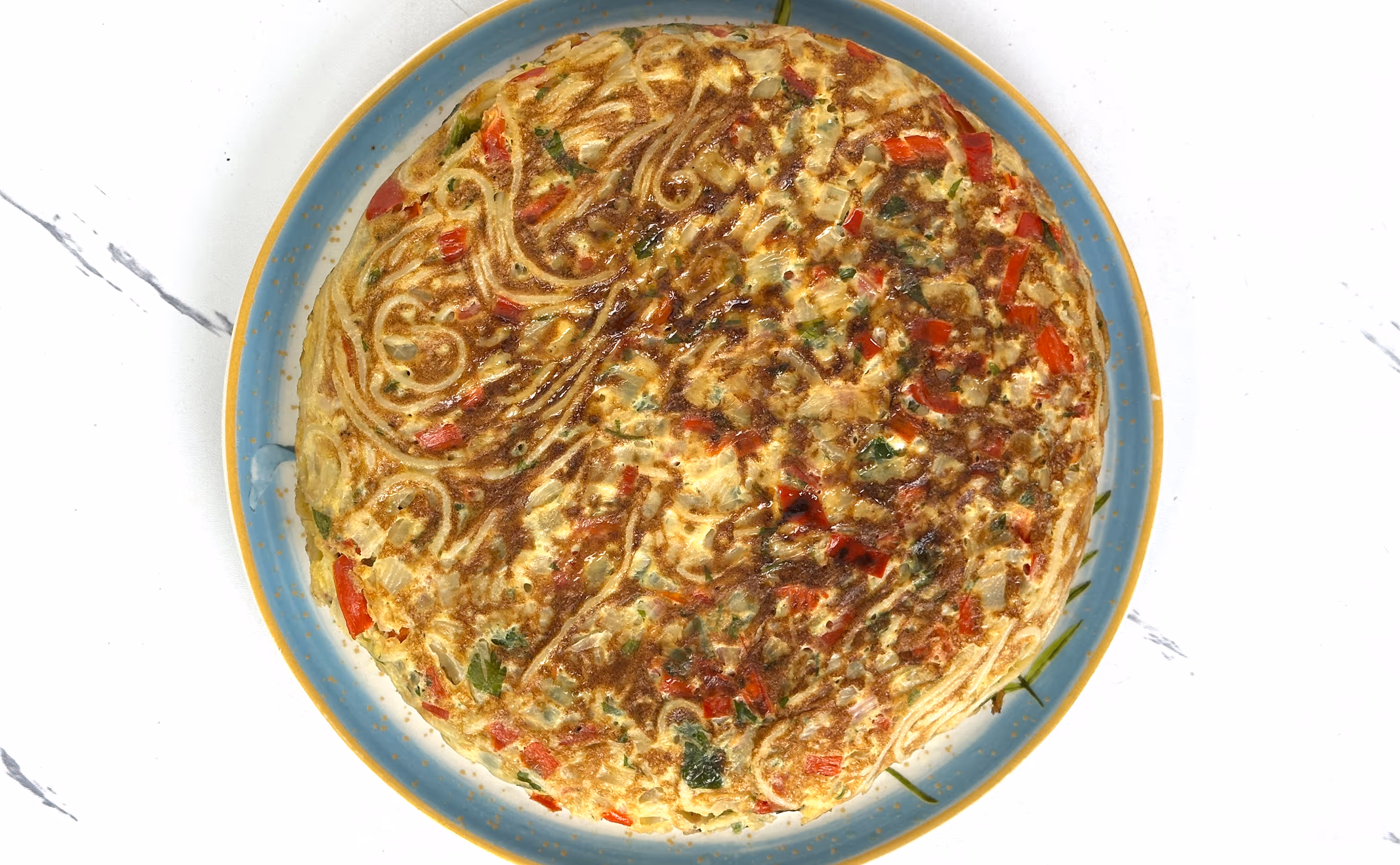 Receta de tortilla de fideos