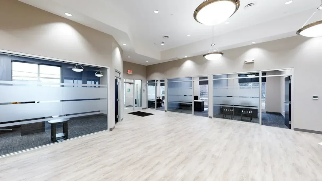 first federal retail building space between rooms