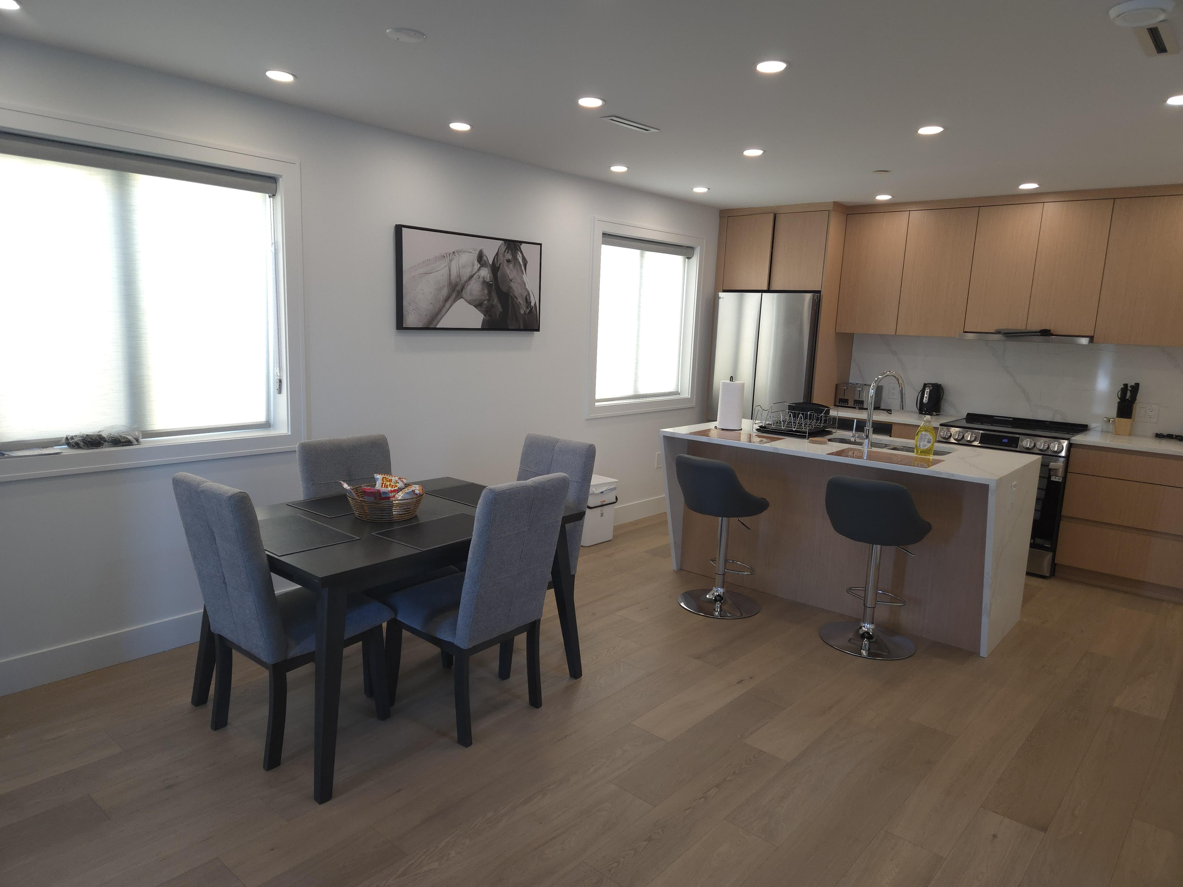 Executive Suite Interior Design - Flex Stay Vancouver.