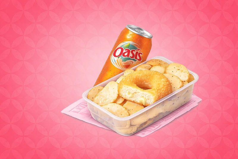 Menu donuts de poulet croustillants avec pomme de terre et boisson
