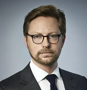 Andrew Walton is the Chief Sustainability Officer at Lloyds Banking Group