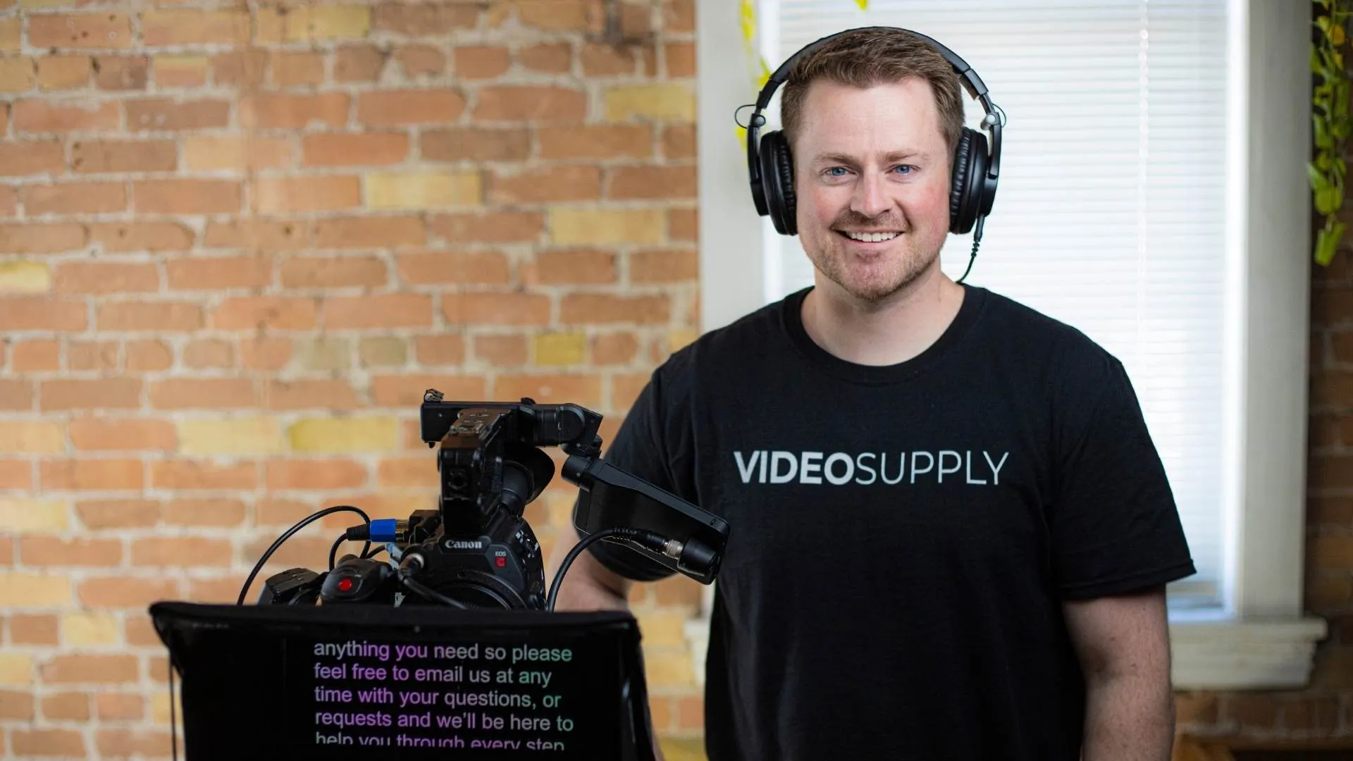 video supply team picture