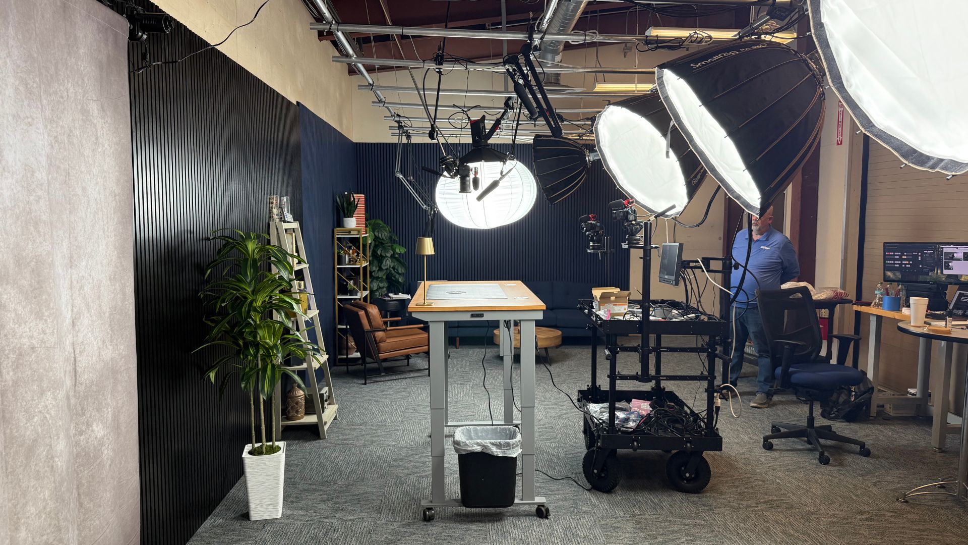 Trinova Studio Design Service