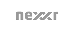 Logo des Unternehmens Nexxr in grauer Schrift auf weißem Hintergrund.