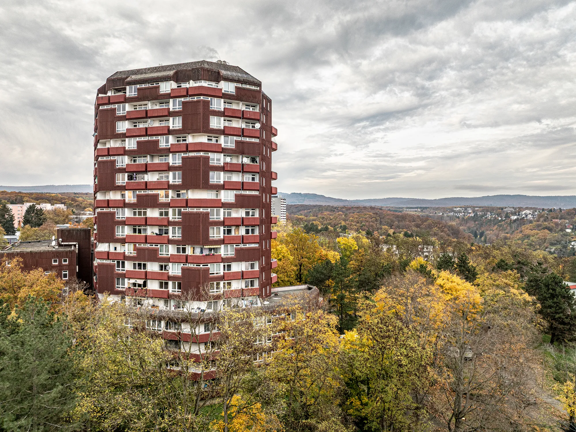 Seil_Rotes_Hochhaus_01