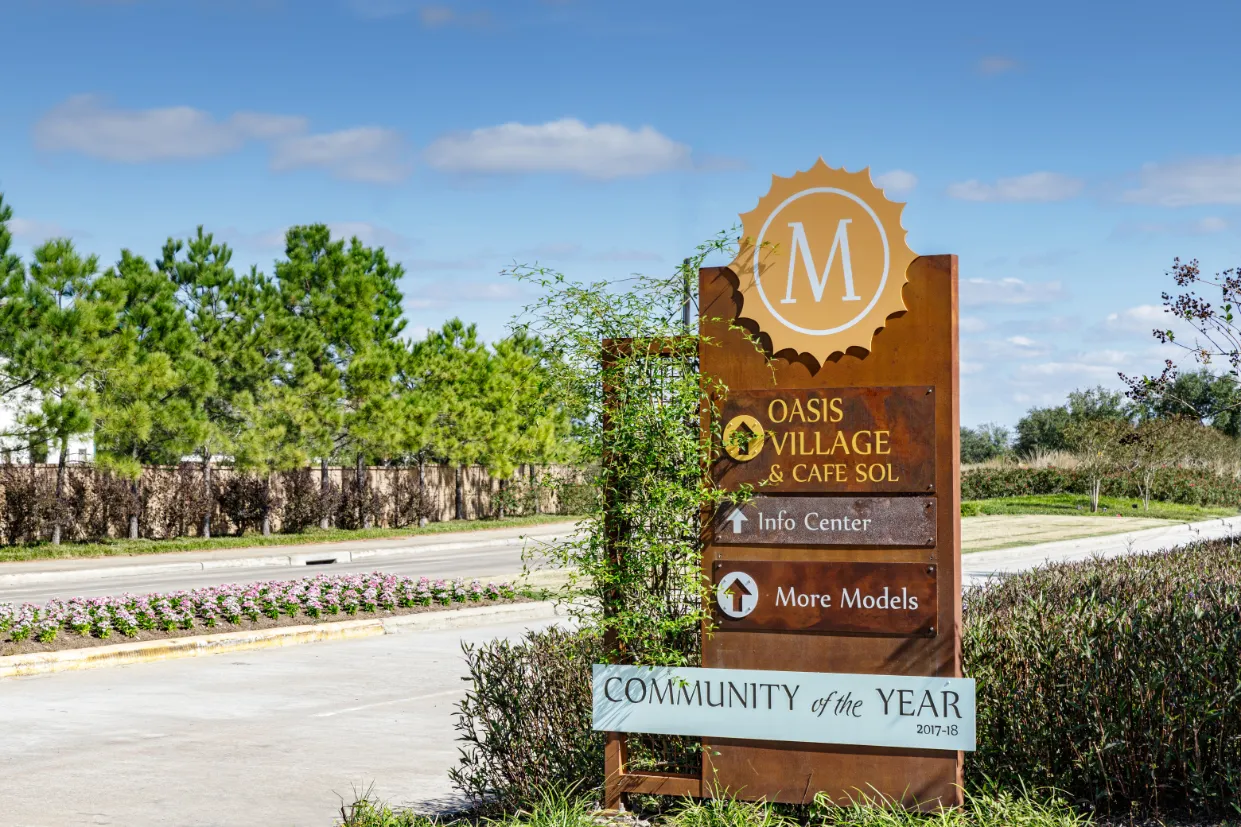 Meridiana community sign