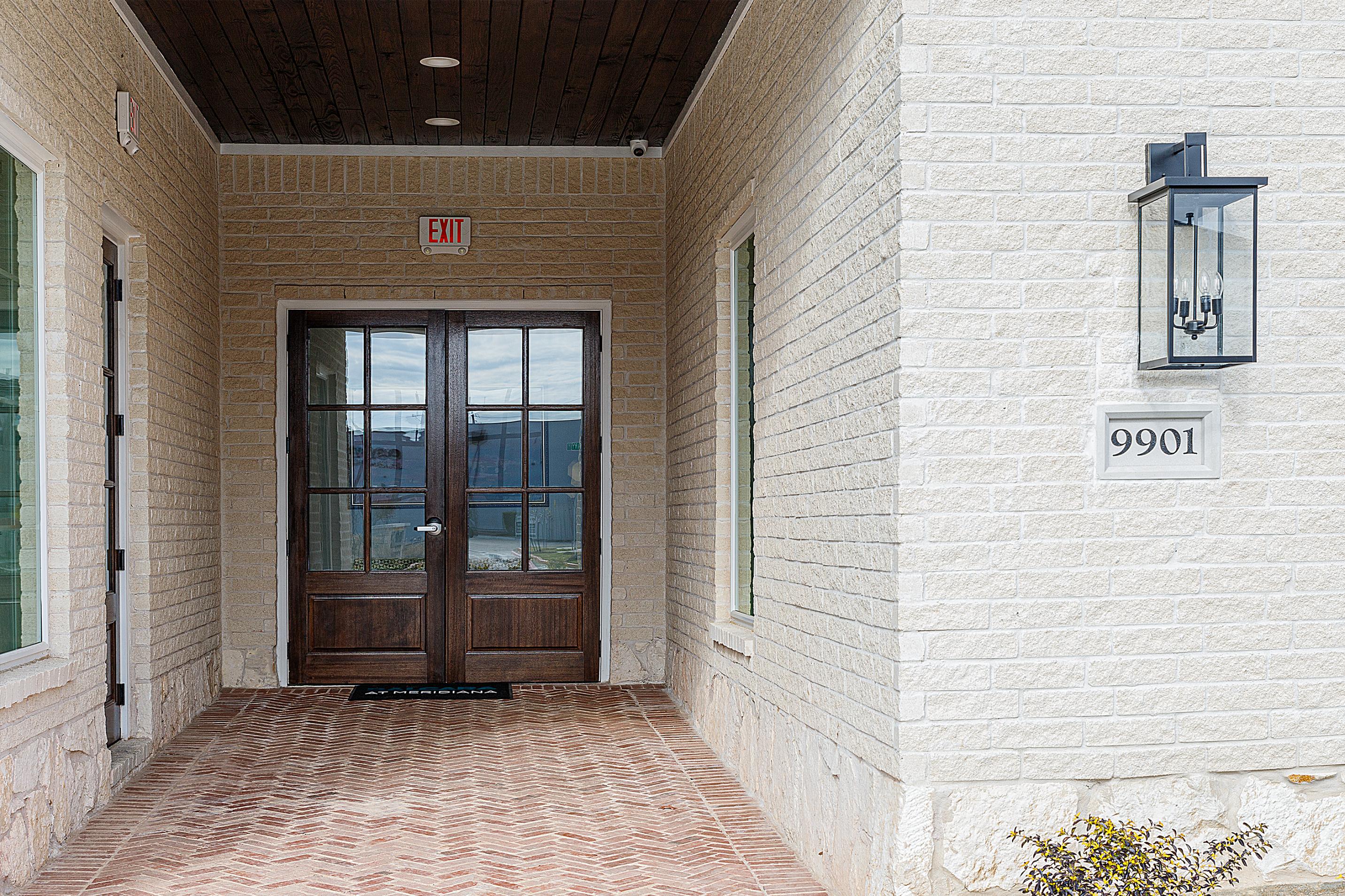 Lodge entry exterior