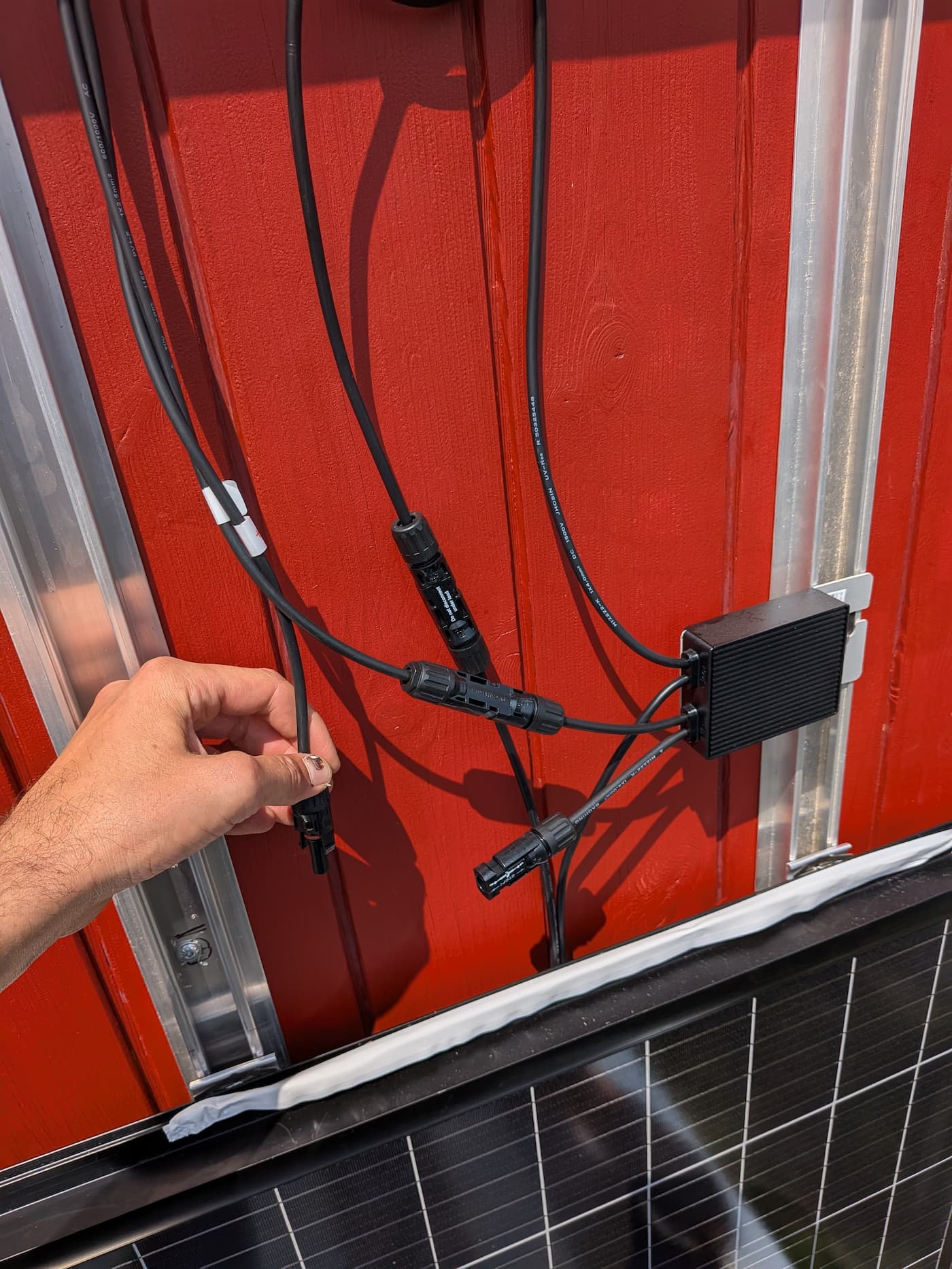 Huawei-Optimierer an der Fassadenanlage in Leubringen