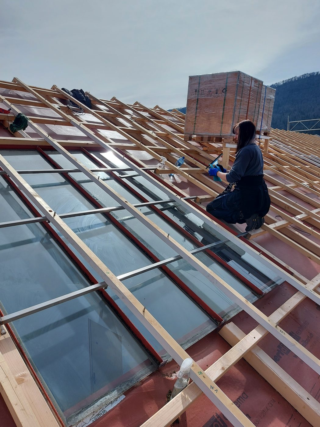 Geschütztes Bauernhaus in Corgémont mit neuer Solar-Eindeckung