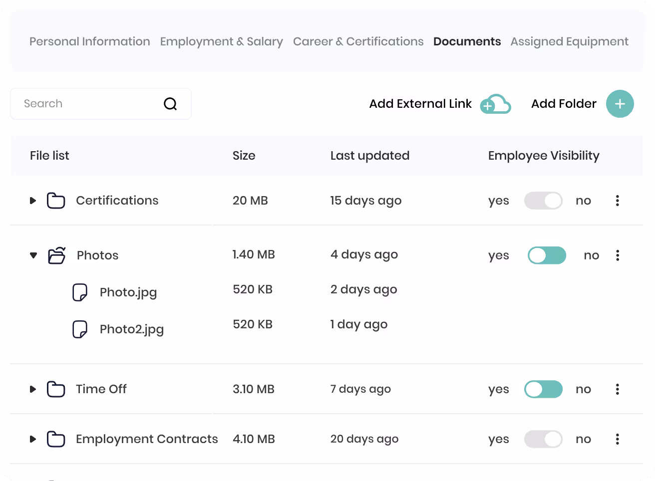 Interface de gestion d'emploi affichant le parcours professionnel, les salaires et avantages avec postes d'employé junior et intermédiaire, dates, et options pour visualiser ou ajouter.