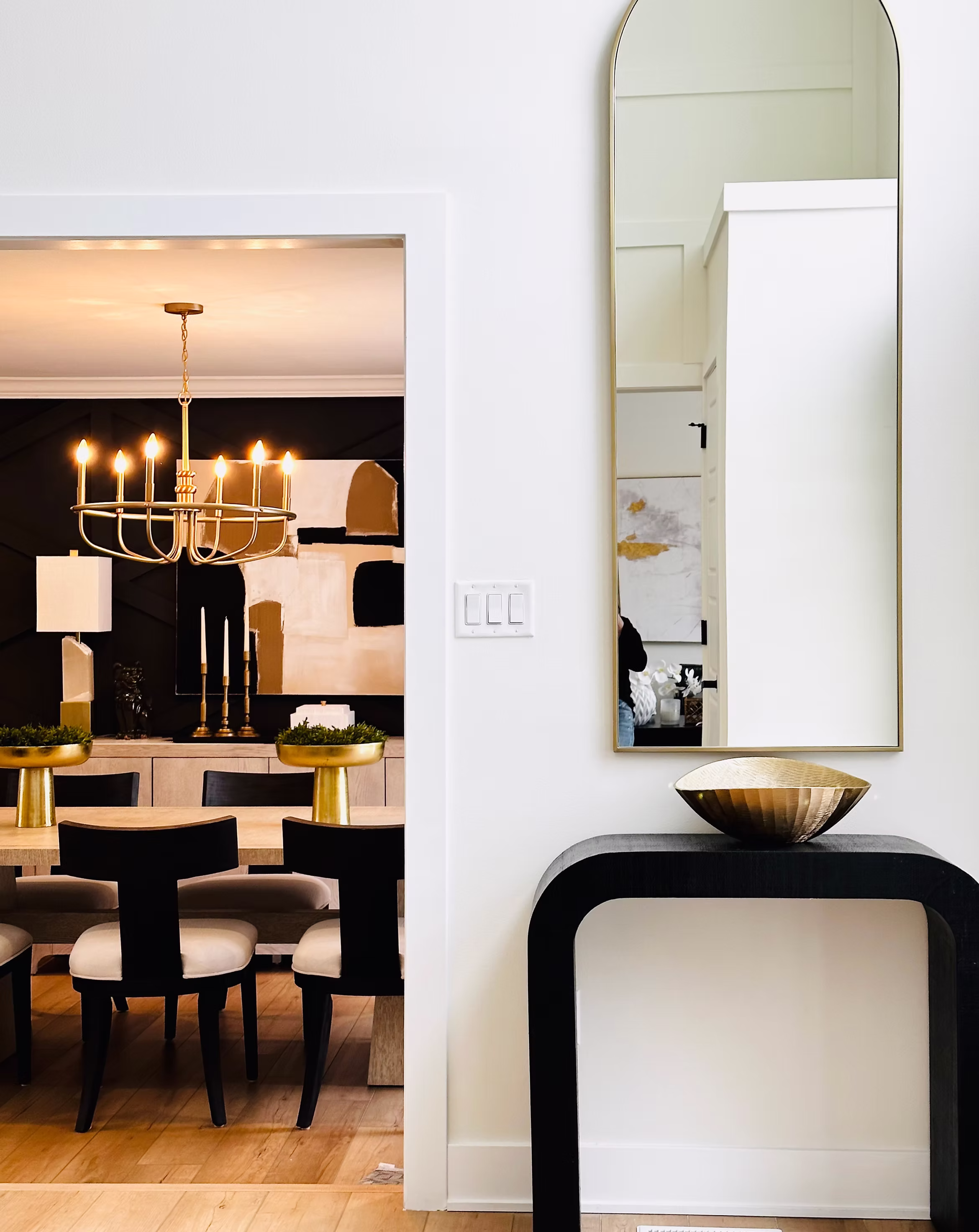 Foyer styling