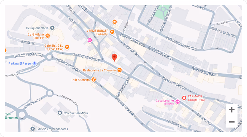 Map showing a location pin near Café Bistro EL Nuevo Faro and Restaurante La Chuminá on C. P. de Boliches street.