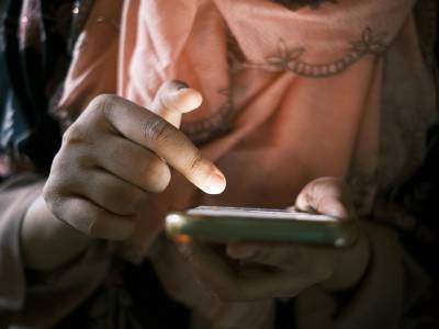 close up of someone using mobile phone