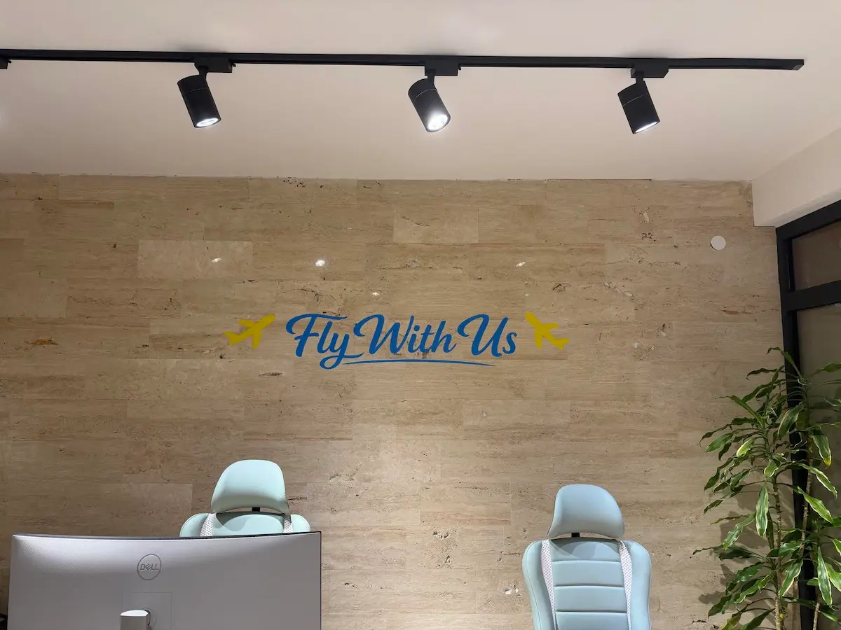 Turistička agencija Fly With Us ured