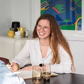 Portrait de Flavie Stevens, Naturopathe, perte de poids féminine