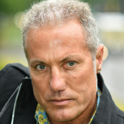 Dr Stéphane Résimont, médecin, médecine fonctionnelle et hormonologie