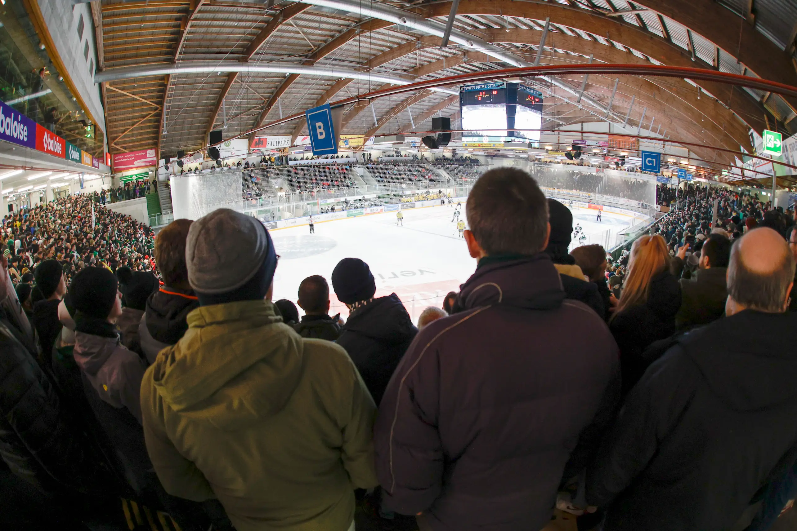 Willkommen beim EHC Olten – grünweisse Leidenschaft seit 1934. Aktuelle News, Spielplan, Tickets und mehr zur Sky Swiss League.