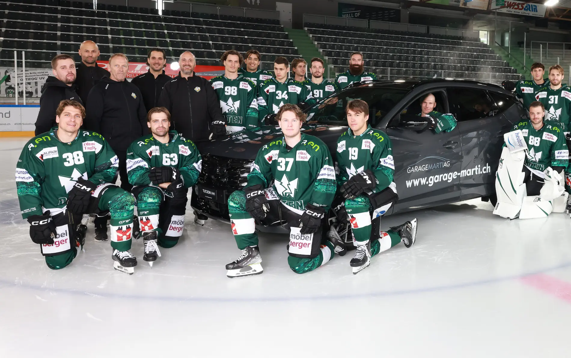 Willkommen beim EHC Olten – grünweisse Leidenschaft seit 1934. Aktuelle News, Spielplan, Tickets und mehr zur Sky Swiss League.