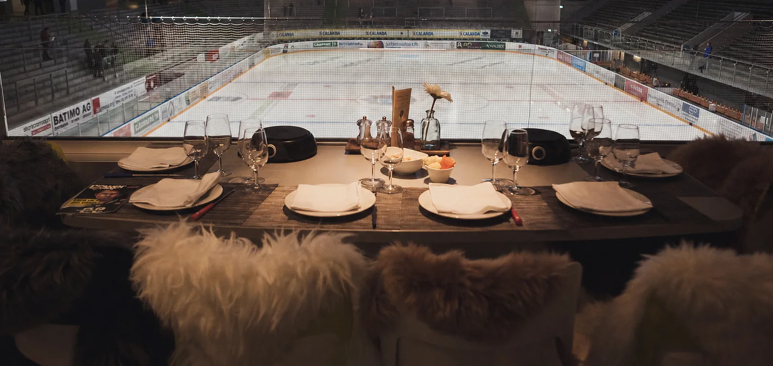 Willkommen beim EHC Olten – grünweisse Leidenschaft seit 1934. Aktuelle News, Spielplan, Tickets und mehr zur Sky Swiss League.