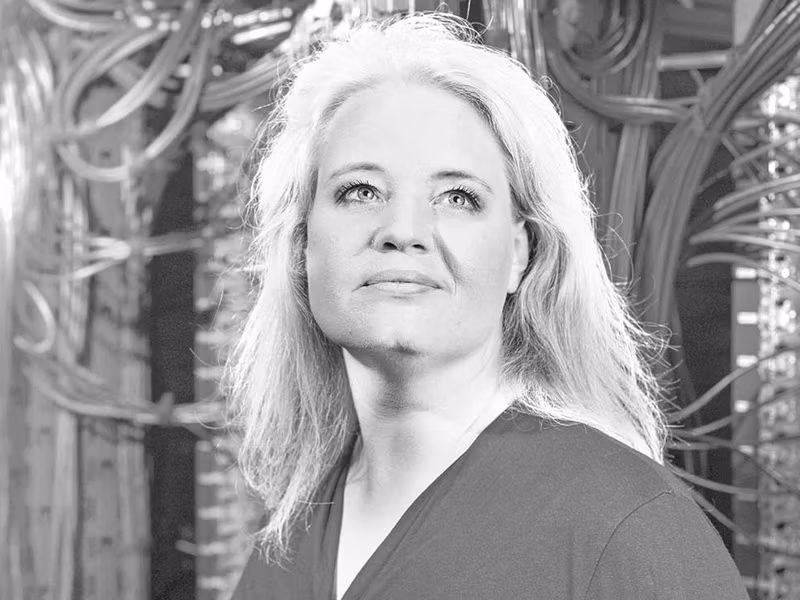 m.next Podcast Cover mit Katharina Zweig 
