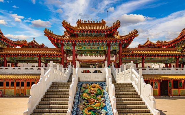 Professional view of a modern Malaysian workspace illustrating the tax efficiency and skilled talent pool available for international trading.