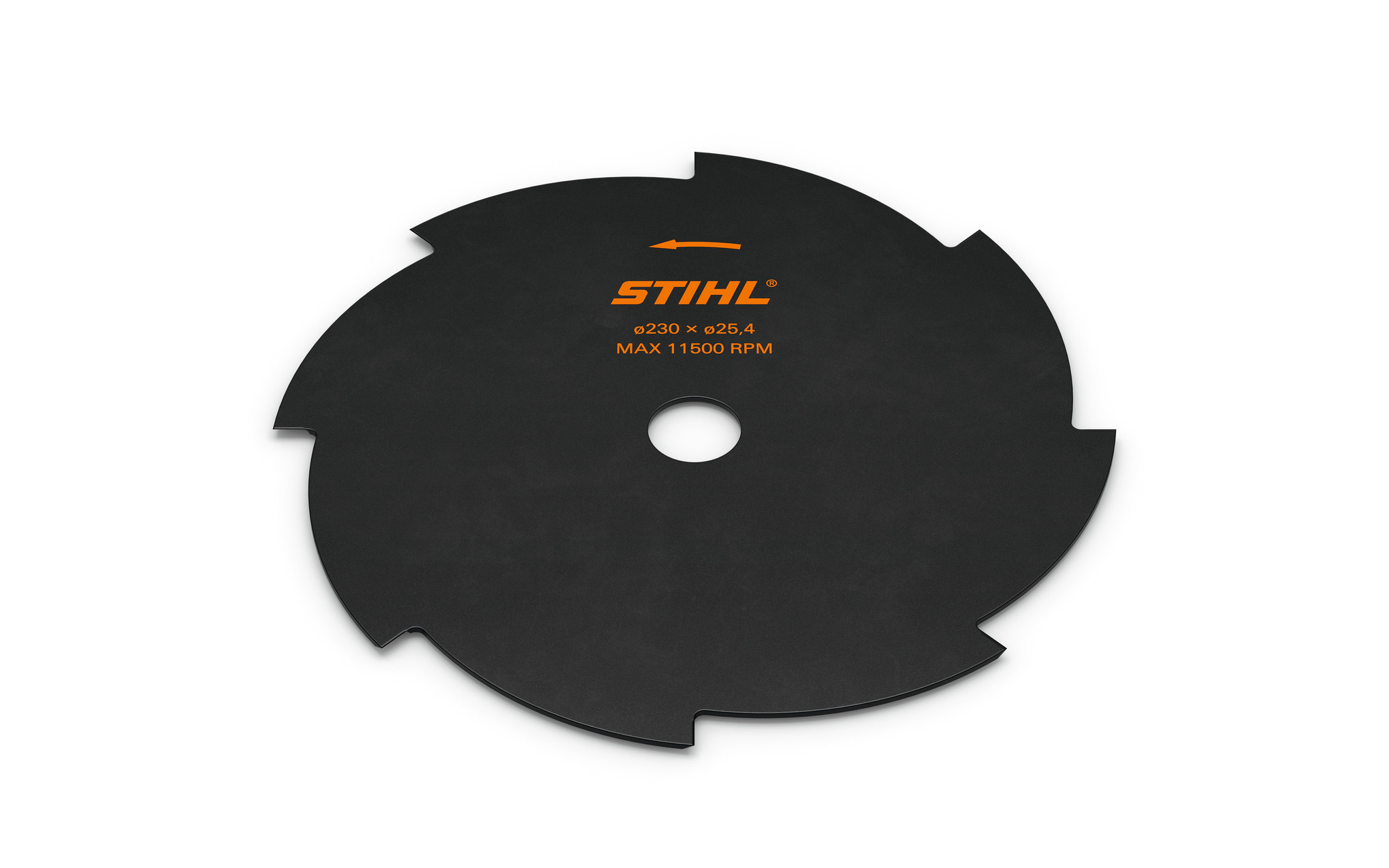 For mowing of thick, dry grass and reeds, try the grass cutting blade in four-tooth or eight-tooth models.