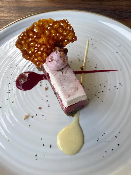 Photo d'un joli dessert du restaurant La Table du marais à Amiens