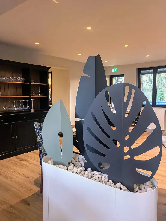 Décoration feuilles du restaurant  La Table du marais à Amiens