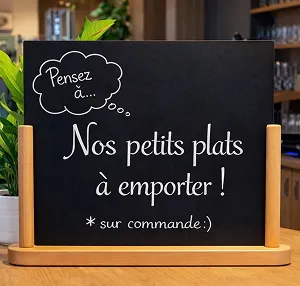 Photo pancarte "a emporter" du restaurant La Table du marais à Amiens