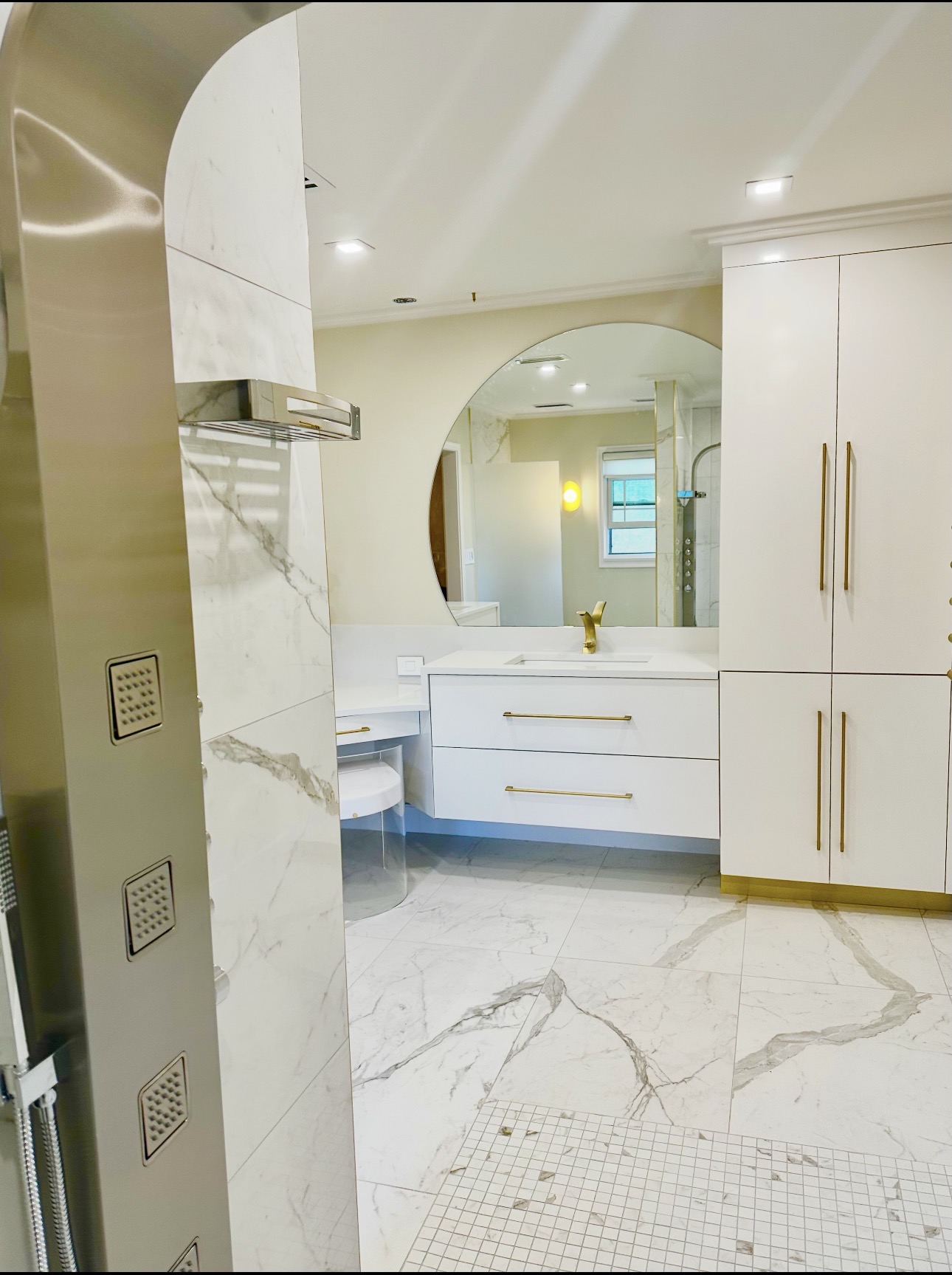Blanford Condo