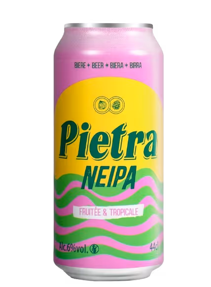 Bouteille de bière Pietra Summer Session IPA avec étiquette colorée pastel.