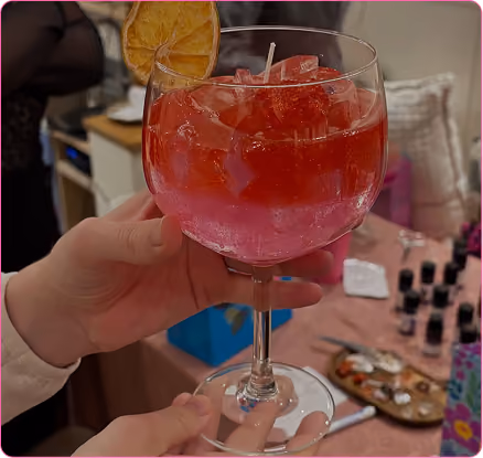 confedction d'une bougie parfumées dans une verre