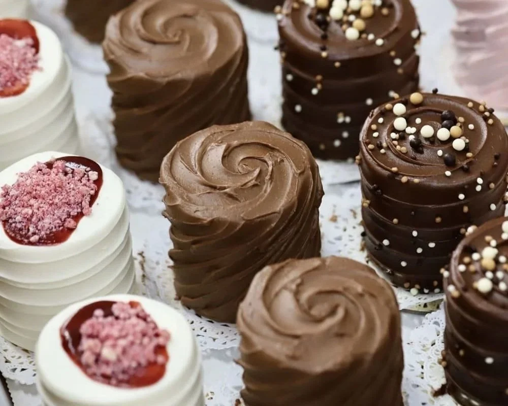 Cake Monkey Snack Attack Box