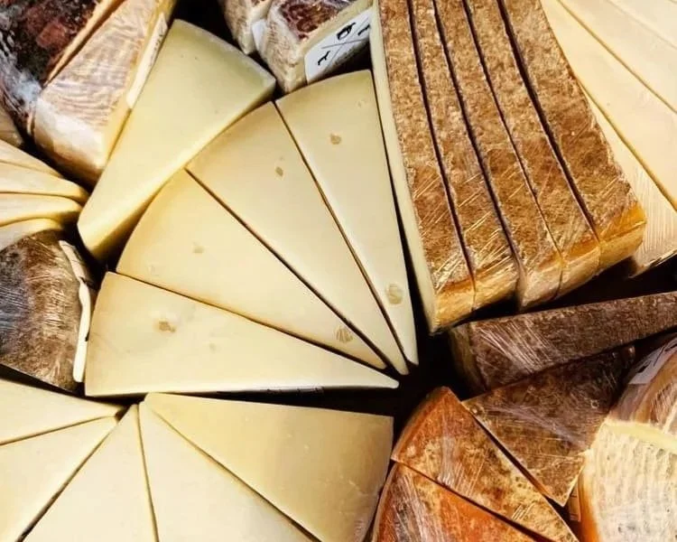 Little Vine Wine & Cheese Clubs