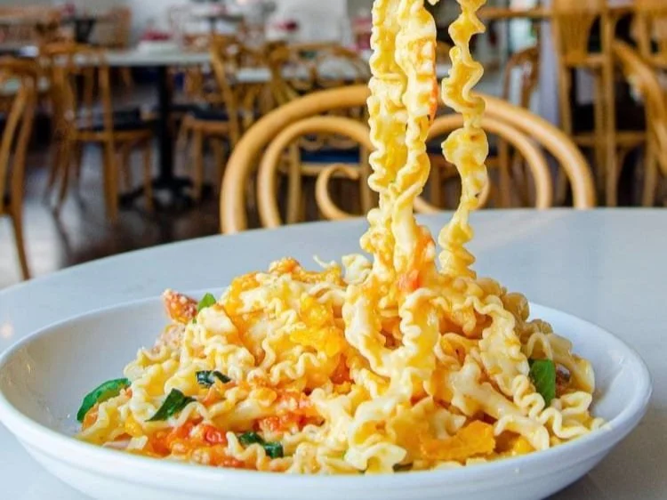 DiAnoia's Eatery Pasta Club