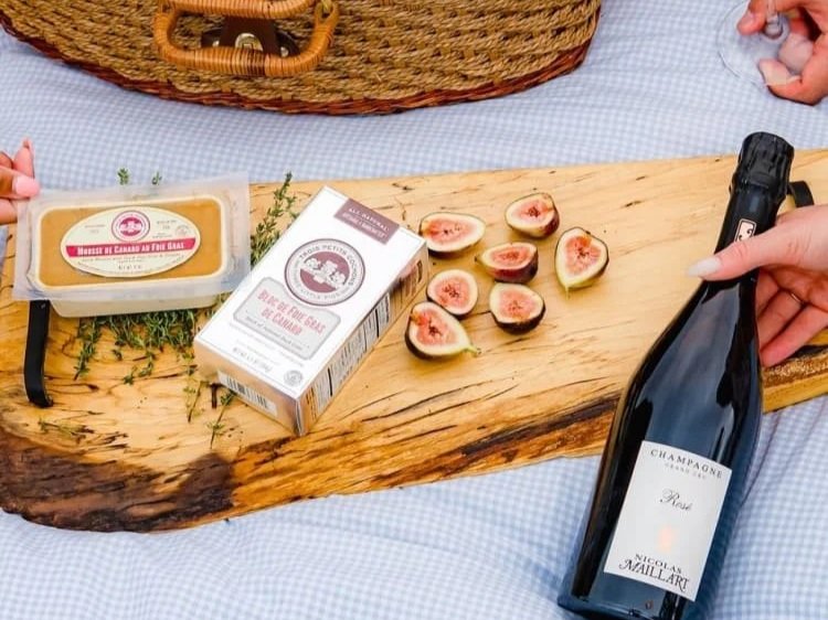 Calvert Woodley Wine Club