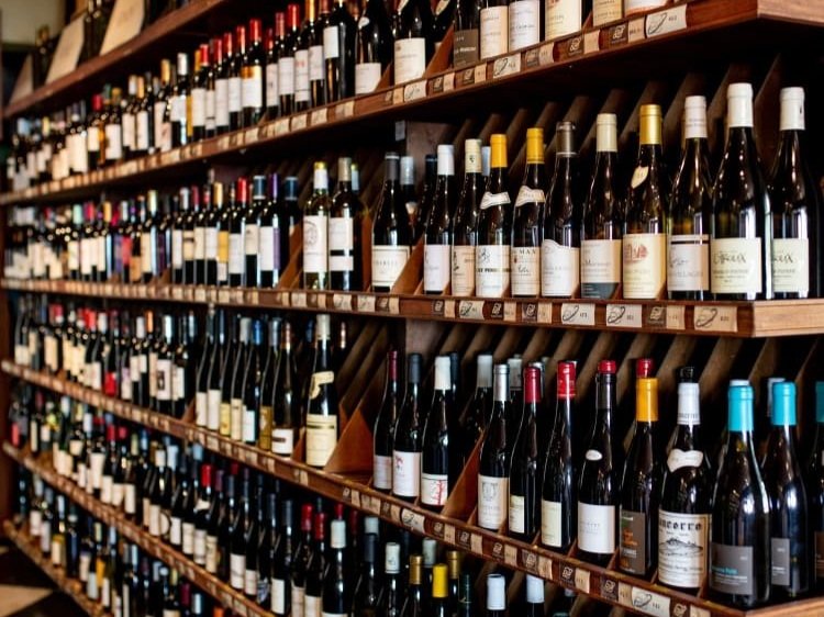 Planet Wine Comet Club