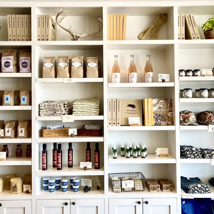 Dai Due Provisions Club