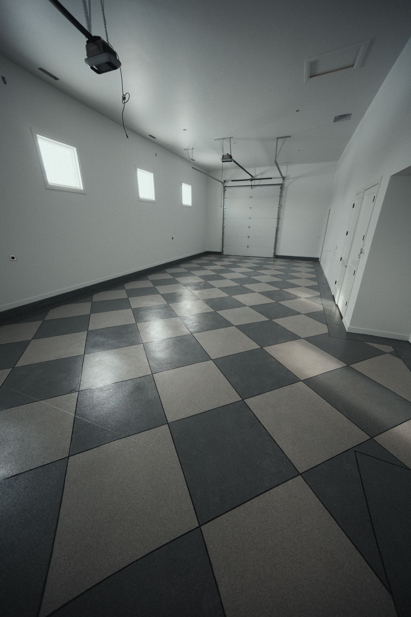 Residential flake epoxy floor coating by Lifetime Coatings in Utah