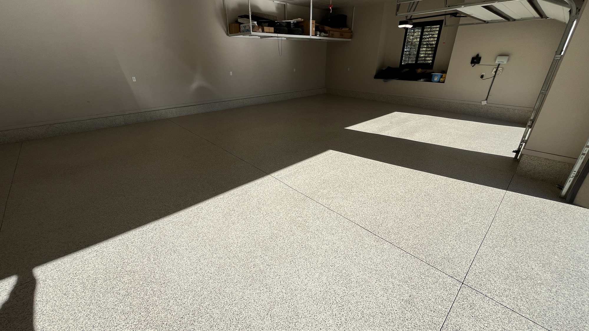 Residential flake epoxy floor coating by Lifetime Coatings in Utah