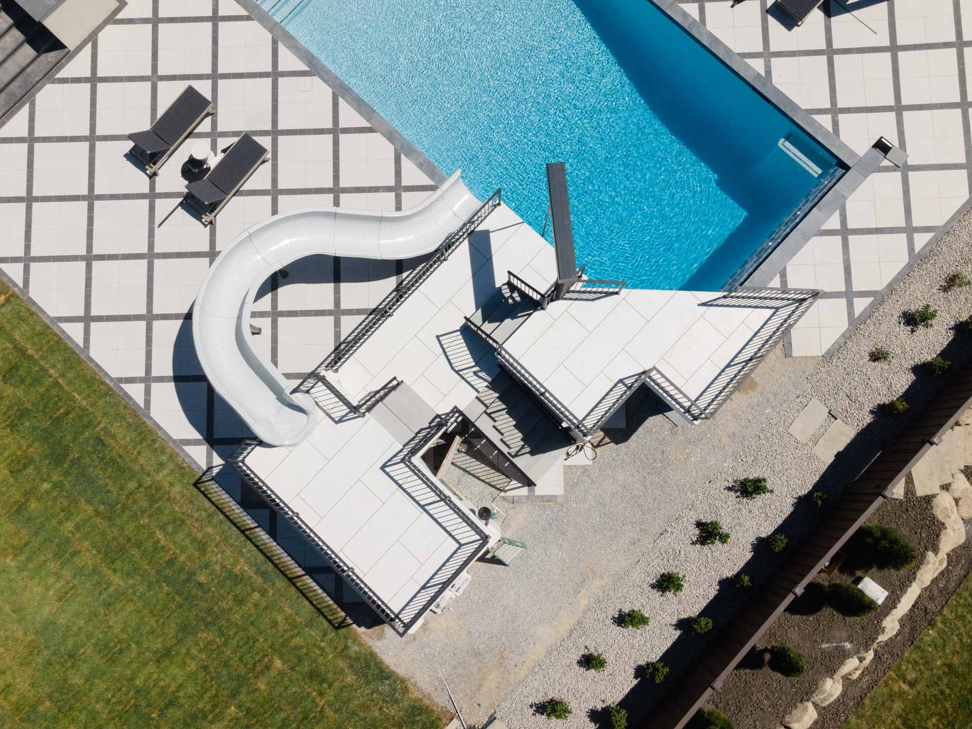 Residential flake epoxy floor coating by Lifetime Coatings in Utah