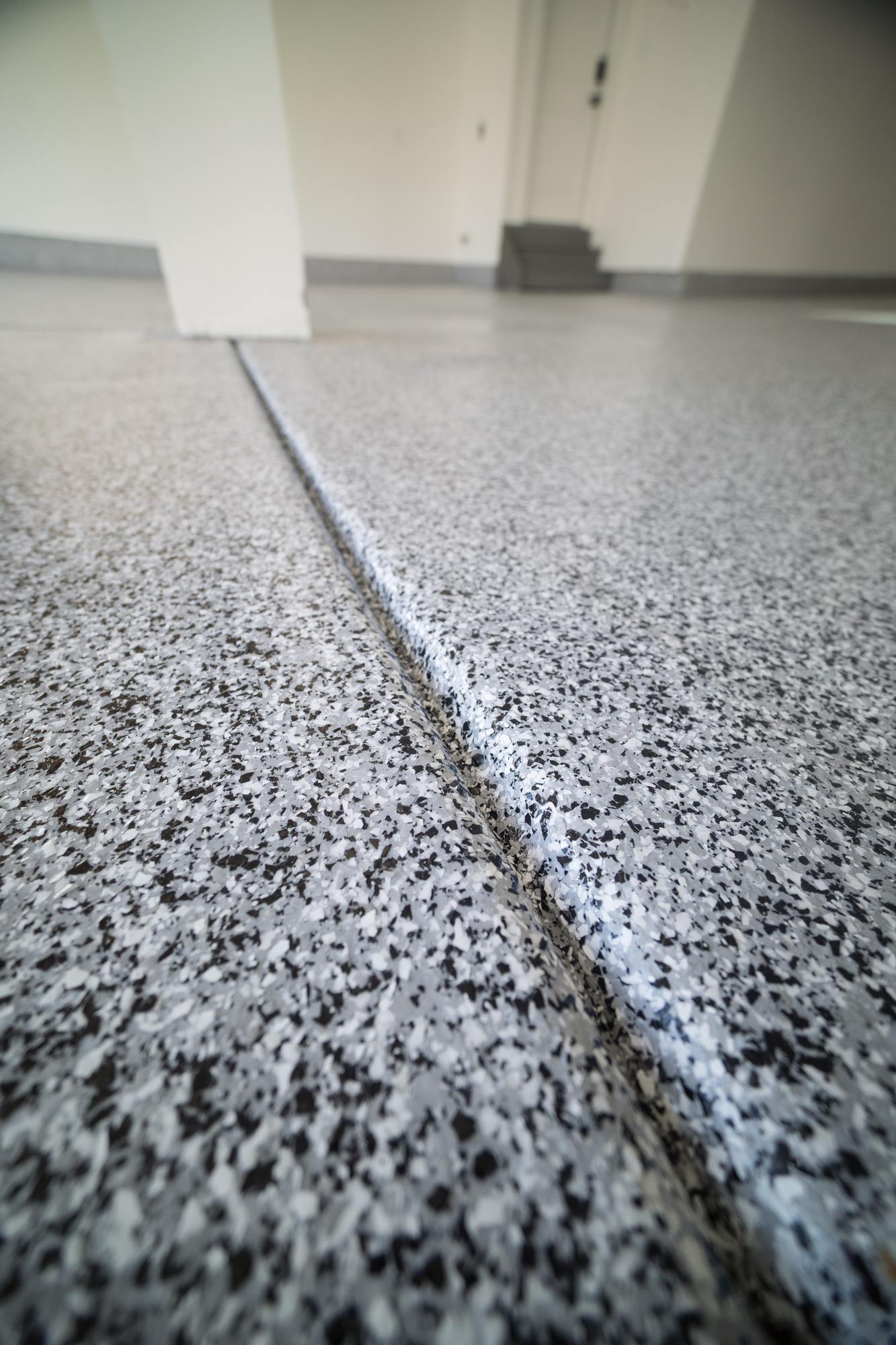 Residential flake epoxy floor coating by Lifetime Coatings in Utah