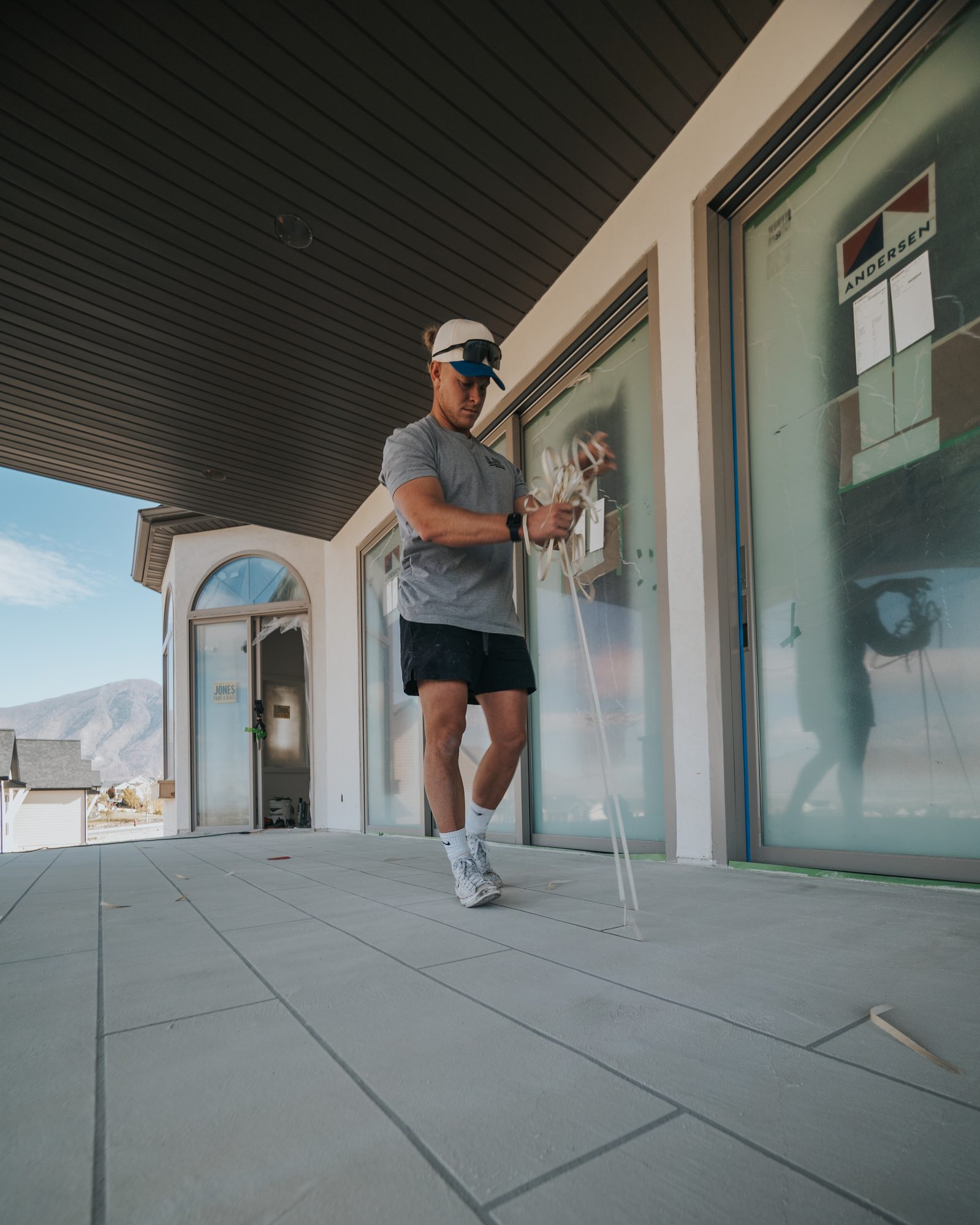 Residential flake epoxy floor coating by Lifetime Coatings in Utah