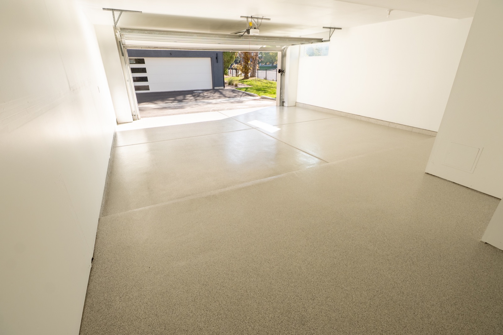 micro flake epoxy garage floor in Quartz