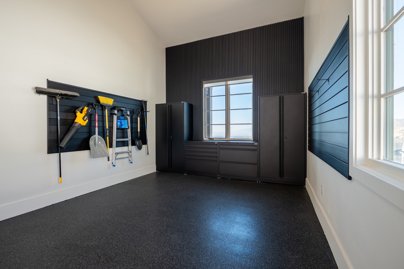 micro flake epoxy garage floor in Void