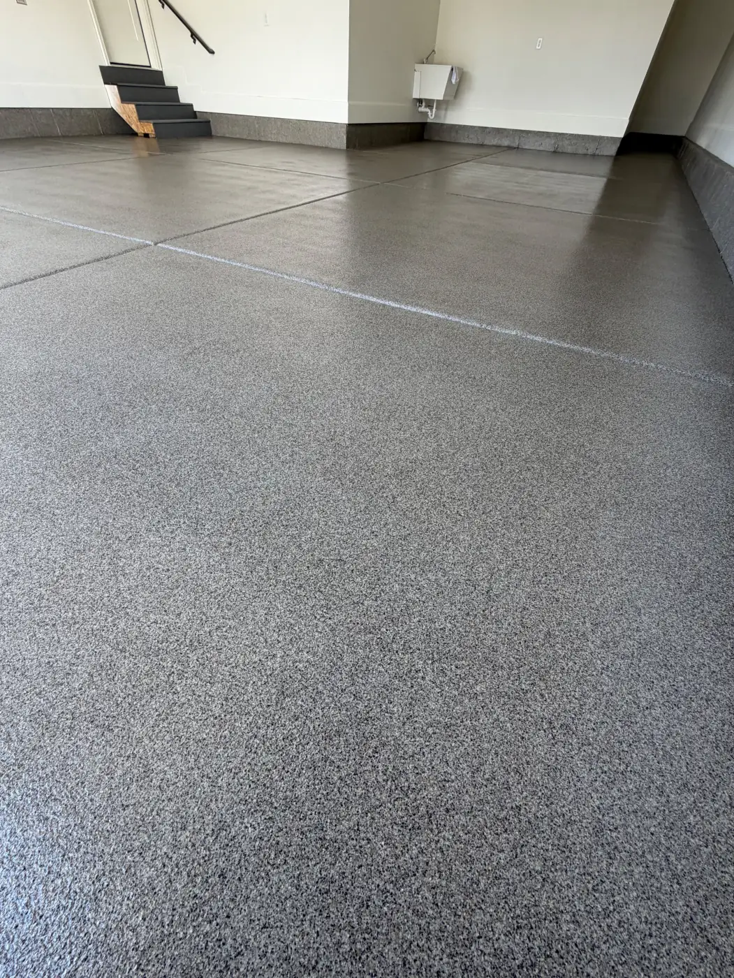 Clay flake epoxy garage floor by Lifetime Coatings